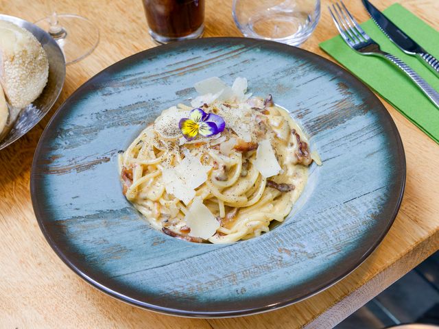 BASTA ! RISTORANTE E BAR 