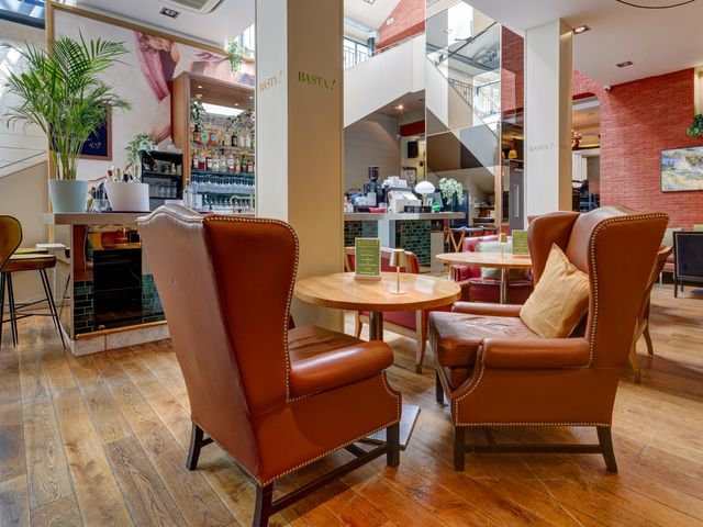 BASTA ! RISTORANTE E BAR 